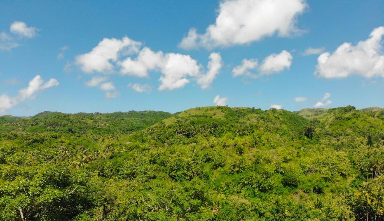 Batang Golden Hills Hotel Tanglad Bagian luar foto